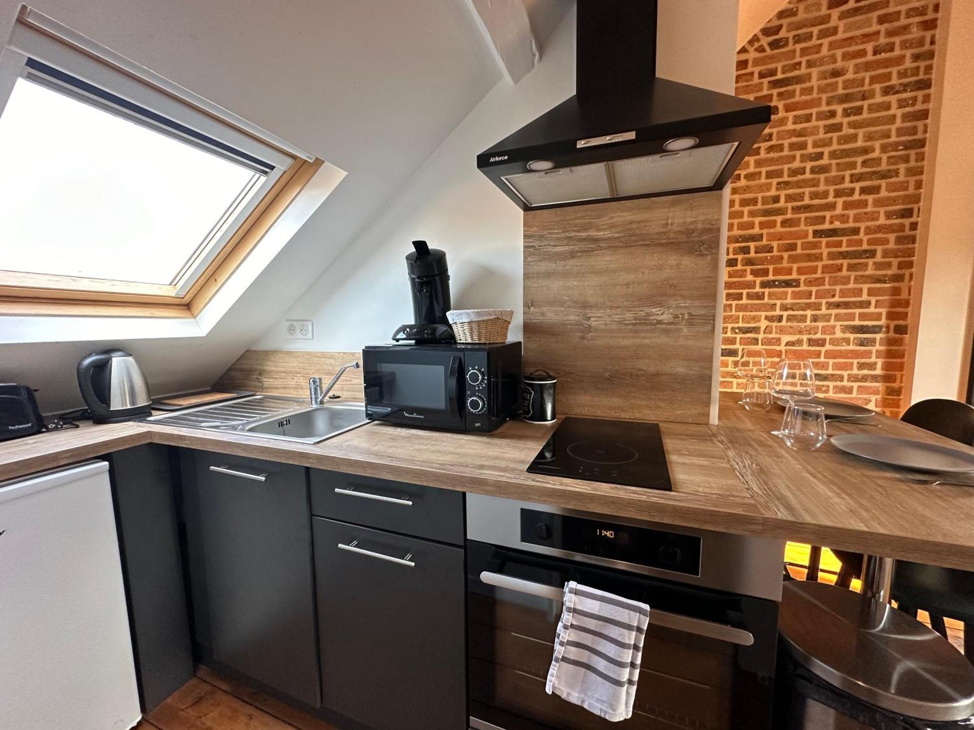 Apartament Immeuble St-Pierre - Gare 10Min - Hortillonnages 5Min - Wifi - Tv Hd Amiens Zewnętrze zdjęcie