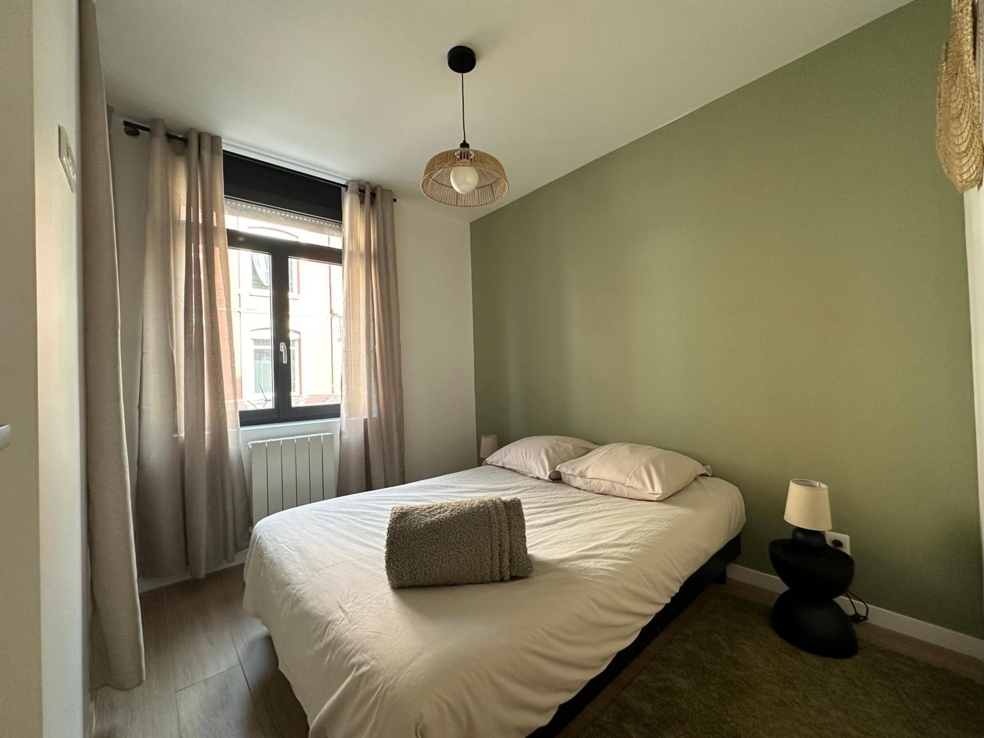 Apartament Immeuble St-Pierre - Gare 10Min - Hortillonnages 5Min - Wifi - Tv Hd Amiens Zewnętrze zdjęcie